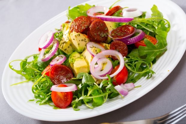 Salad with smoked sausage and avocado – a simple and delicious recipe, how to cook step by step