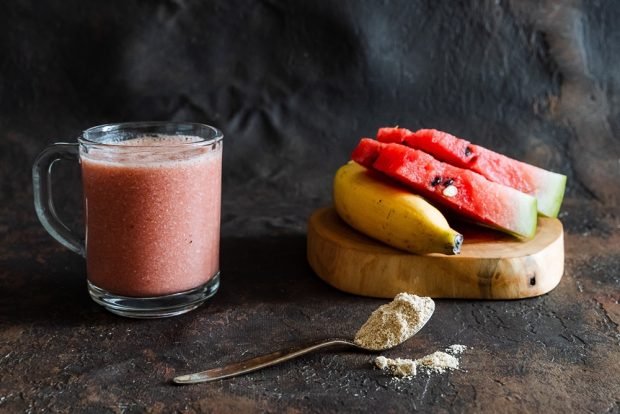 Watermelon-banana smoothie is a simple and delicious recipe, how to cook step by step