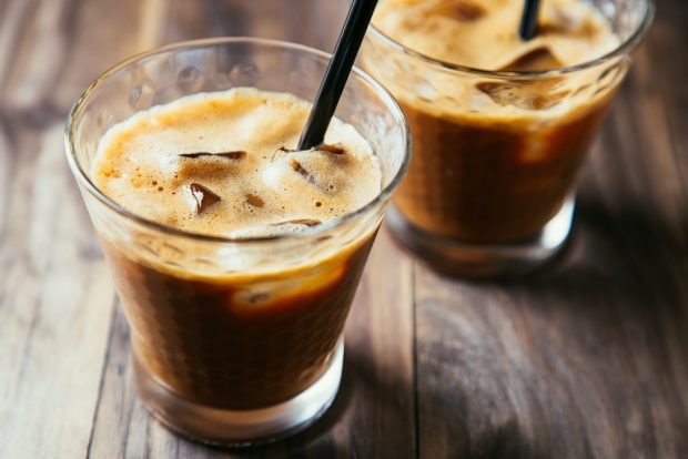 Cold latte with ice – a simple and delicious recipe, how to cook step by step