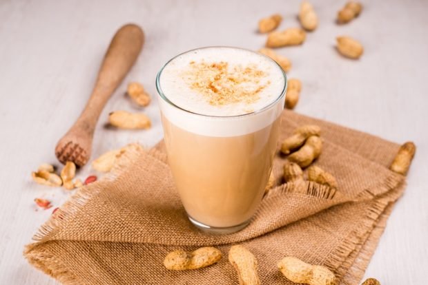 Peanut latte