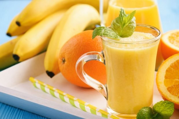 Orange-banana smoothie is a simple and delicious recipe, how to cook step by step