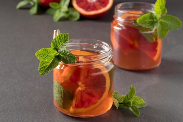 Tea with orange and mint is a simple and delicious recipe, how to cook step by step