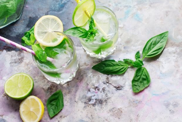 Lemonade with basil and lemon at home – a simple and delicious recipe, how to cook step by step