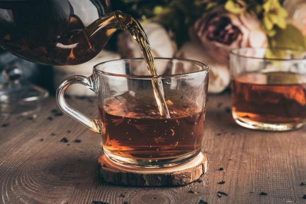 Tea with cognac is a simple and delicious recipe, how to cook step by step