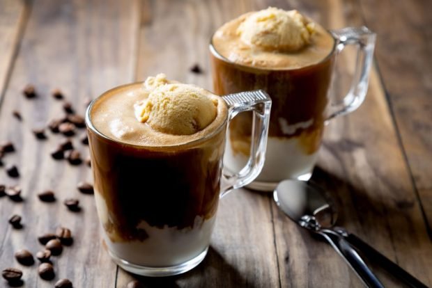 Affogato coffee – a simple and delicious recipe, how to cook step by step