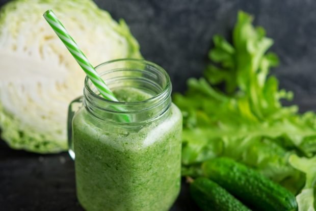 Cabbage smoothie in a blender – a simple and delicious recipe, how to cook step by step