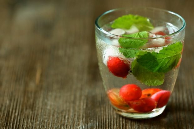 Gooseberry and mint mojito is a simple and delicious recipe how to cook step by step