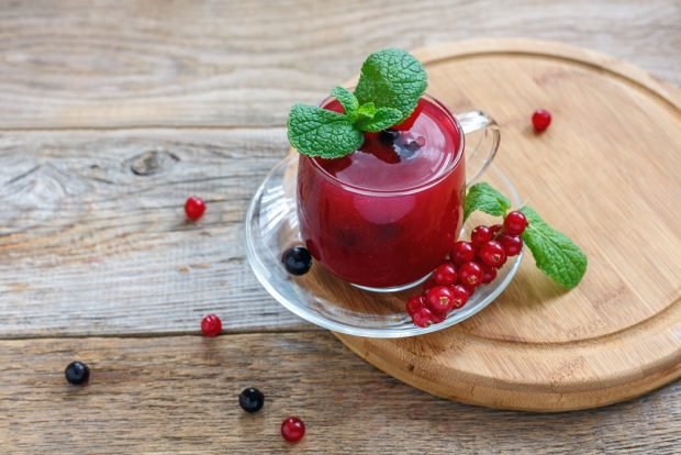 Jelly made from fresh currants with starch is a simple and delicious recipe, how to cook step by step