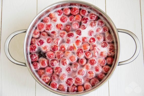 Quick cherry compote: photo of recipe preparation, step 3