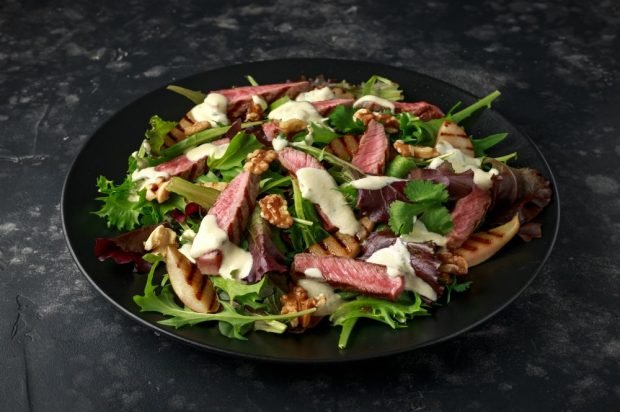 Meat salad with beef, pears and walnuts – a simple and delicious recipe, how to cook step by step