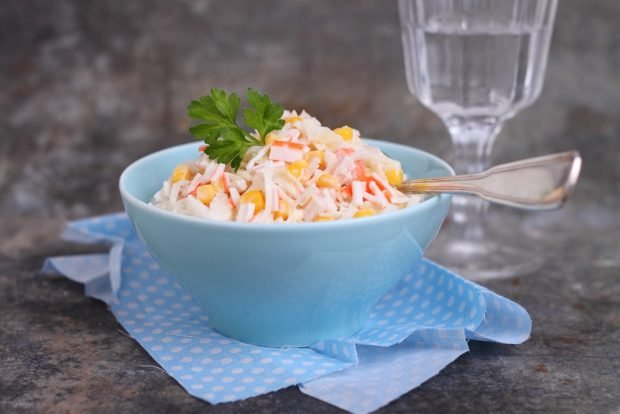 Crab salad with cabbage in a hurry – a simple and delicious recipe, how to cook step by step