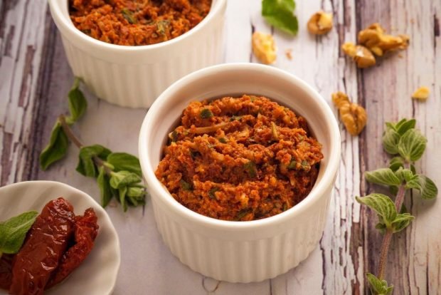 Tomato pesto – a simple and delicious recipe, how to cook step by step