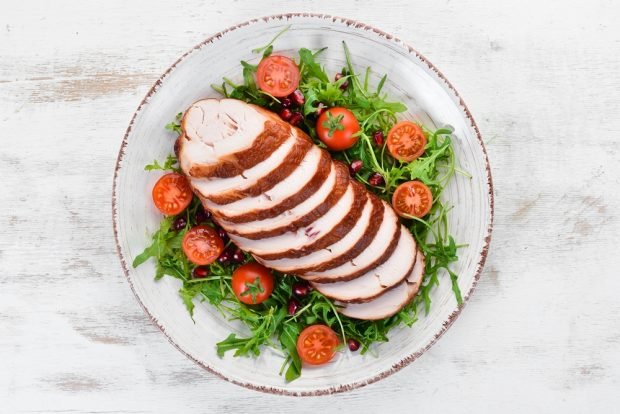 Salad with smoked chicken, arugula and pomegranate – a simple and delicious recipe, how to cook step by step