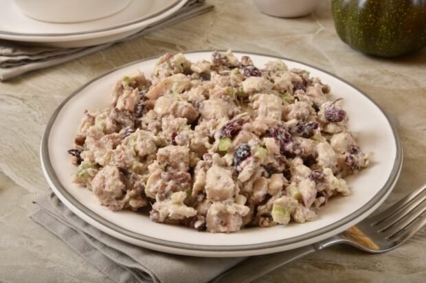 Turkey, cranberry and apple salad – a simple and delicious recipe, how to cook step by step