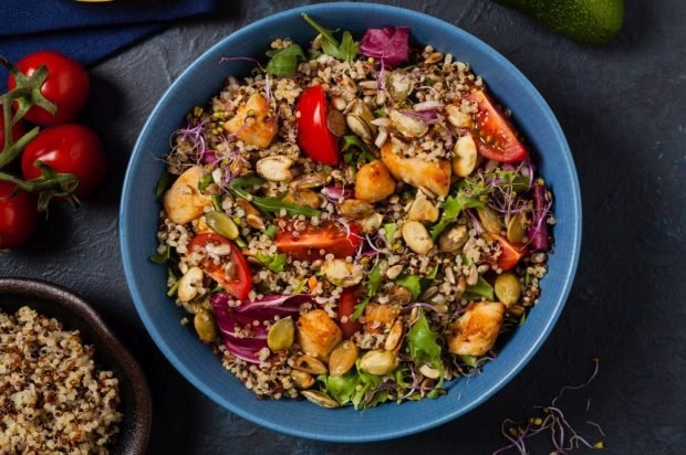 Salad with meat, quinoa and cherry tomatoes is a simple and delicious recipe, how to cook step by step