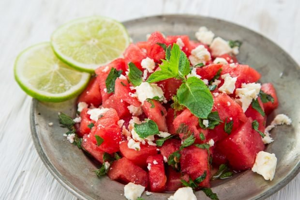 Salad with watermelon, feta and mint – a simple and delicious recipe, how to cook step by step