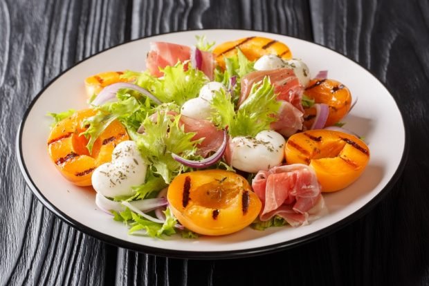 Salad with ham and apricots – a simple and delicious recipe, how to cook step by step