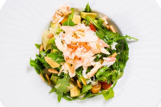 Salad with crab meat and pomelo – a simple and delicious recipe, how to cook step by step