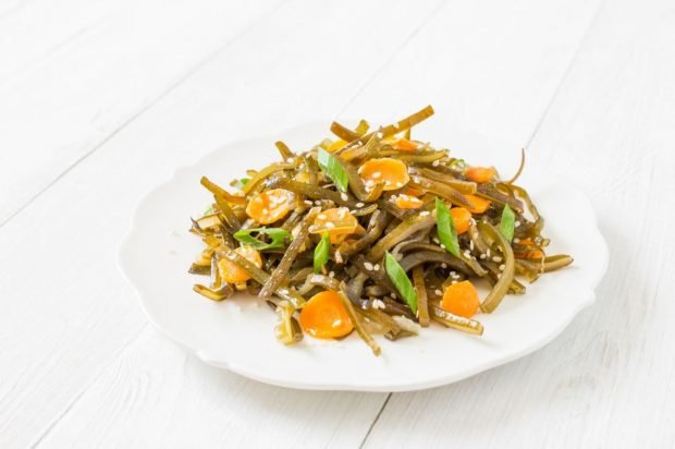 Carrot and seaweed salad is a simple and delicious recipe, how to cook step by step