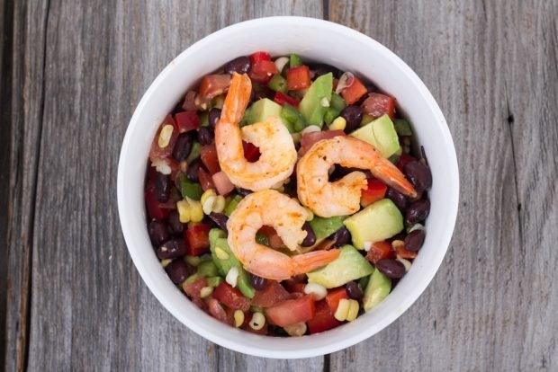 Salad with beans and shrimp – a simple and delicious recipe, how to cook step by step