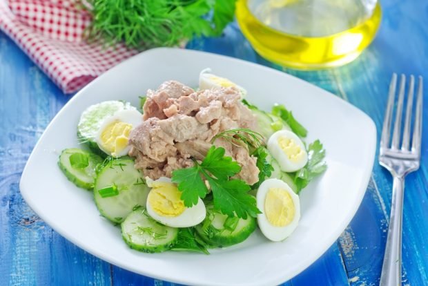 Salad with cucumbers, cod liver and quail eggs – a simple and delicious recipe, how to cook step by step