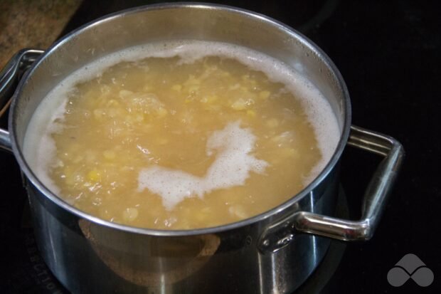 Pea soup with crackers: photo of recipe preparation, step 2