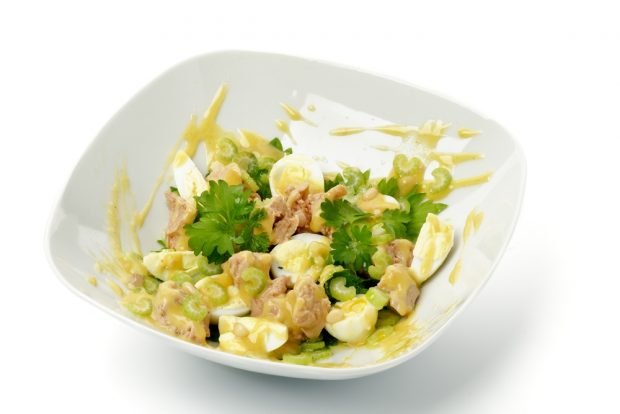 Salad with cod liver and celery – a simple and delicious recipe, how to cook step by step