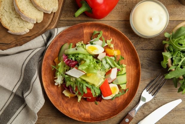 Salad with pepper, cucumbers and crab sticks – a simple and delicious recipe, how to cook step by step