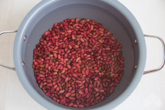 Vegetarian borscht with beans: photo of recipe preparation, step 1