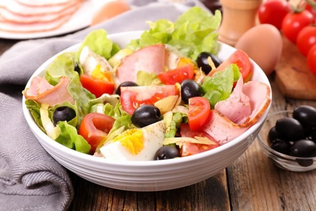 Salad with quail eggs, ham and olives – a simple and delicious recipe, how to cook step by step