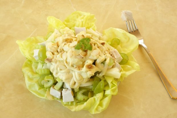 Pineapple and celery salad