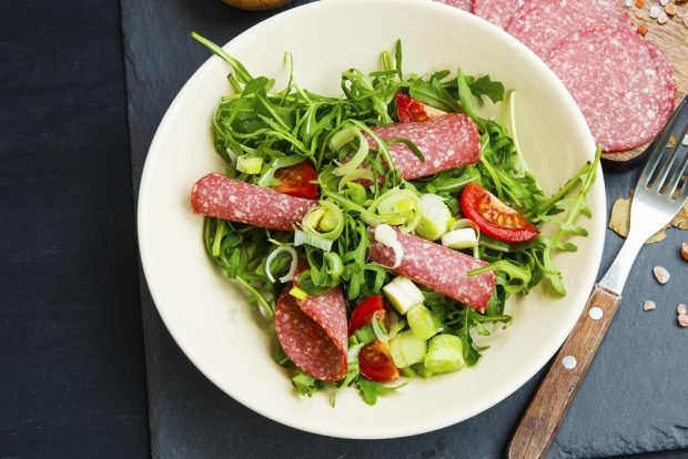 Salad with smoked sausage and arugula is a simple and delicious recipe, how to cook step by step