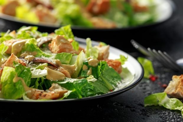 Caesar salad with mustard sauce – a simple and delicious recipe, how to cook step by step