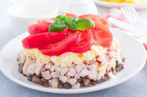 Puff salad with turkey, eggs and champignons – a simple and delicious recipe, how to cook step by step