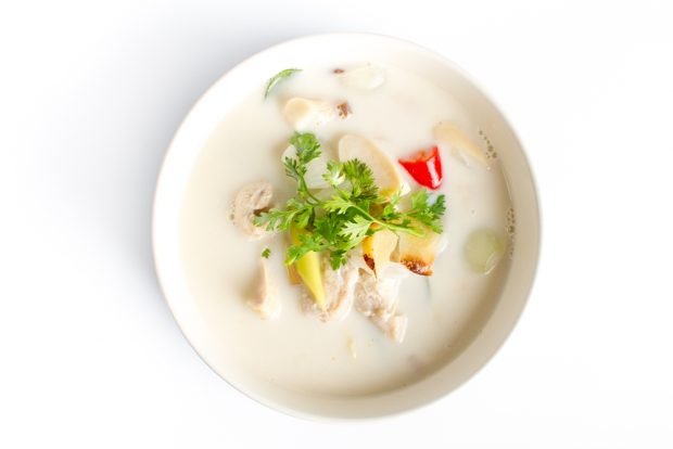 Milk soup with chicken and chili – a simple and delicious recipe, how to cook step by step