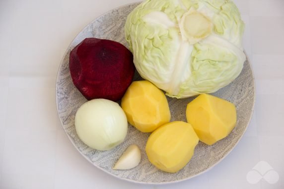 Ukrainian borscht: photo of recipe preparation, step 3