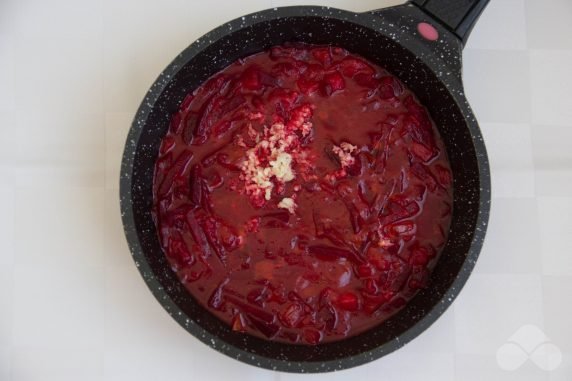 Ukrainian borscht: photo of recipe preparation, step 8