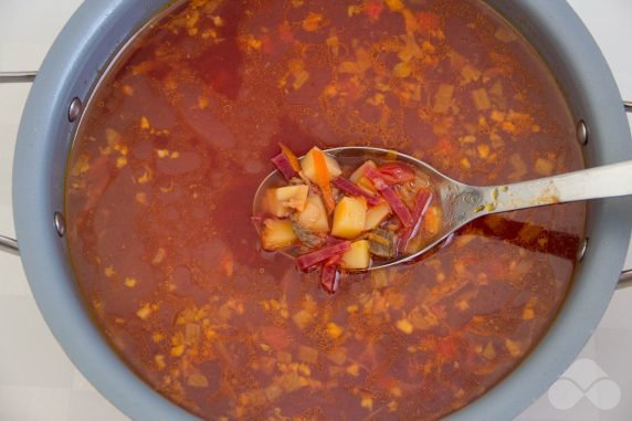 Ukrainian borscht: photo of recipe preparation, step 9