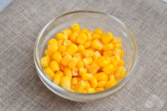 Vinaigrette with corn: photo of recipe preparation, step 2 Vinaigrette with corn: photo of recipe preparation, step 2