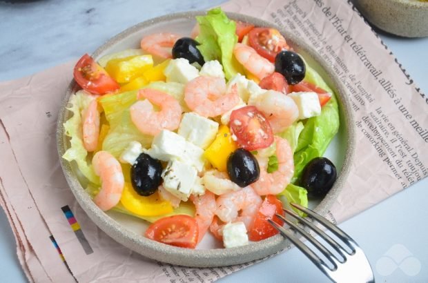 Greek salad with shrimp – a simple and delicious recipe with photos (step by step)