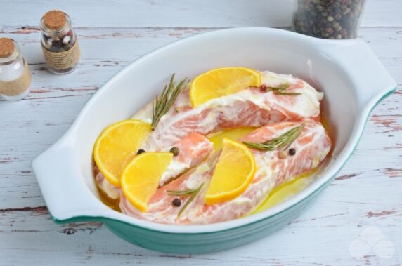 Salmon with lemon and honey in the oven: photo of recipe preparation, step 5