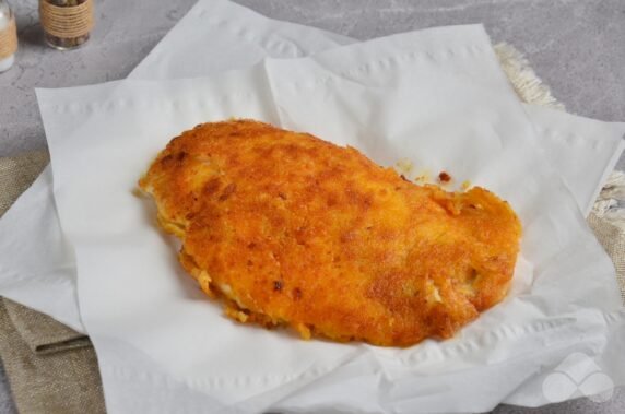 Chicken chops in mayonnaise batter: photo of recipe preparation, step 7