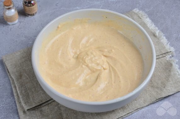 Chicken chops in mayonnaise batter: photo of recipe preparation, step 5