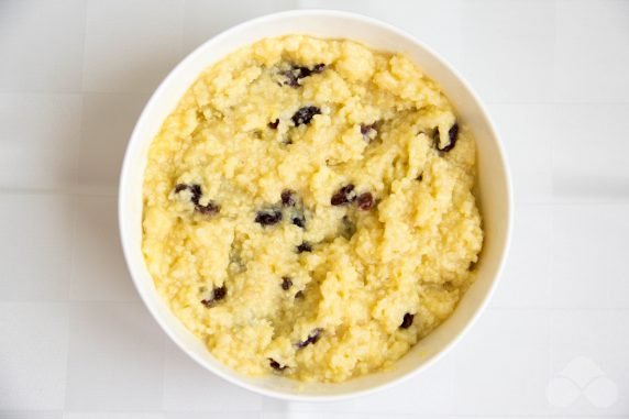 Millet casserole with raisins: photo of recipe preparation, step 3