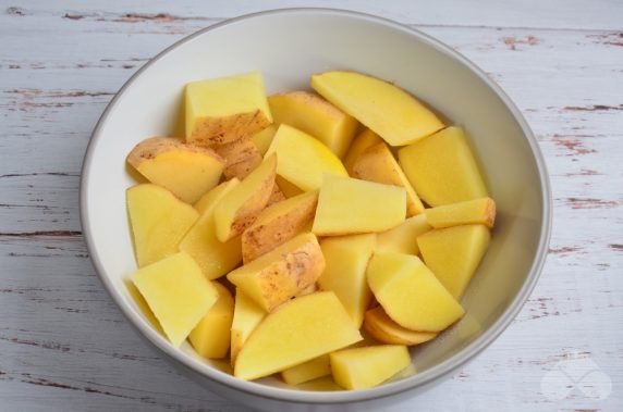 Rustic potatoes with spices and onion powder: photo of recipe preparation, step 2