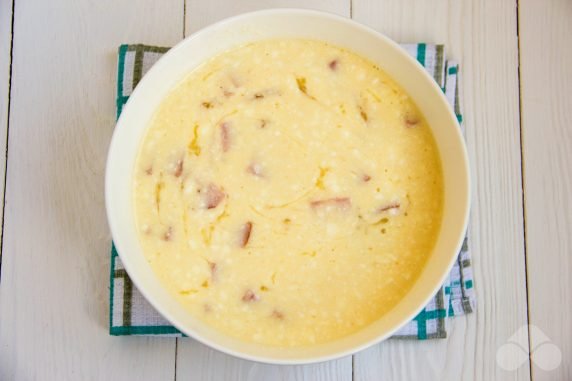 Omelet with ricotta and ham in the oven: photo of recipe preparation, step 4