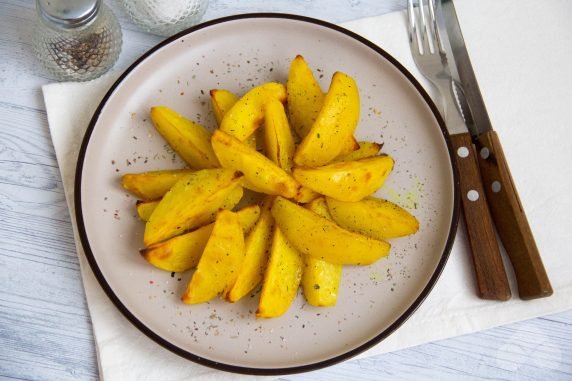 Rustic potatoes with ginger and turmeric: photo of recipe preparation, step 4