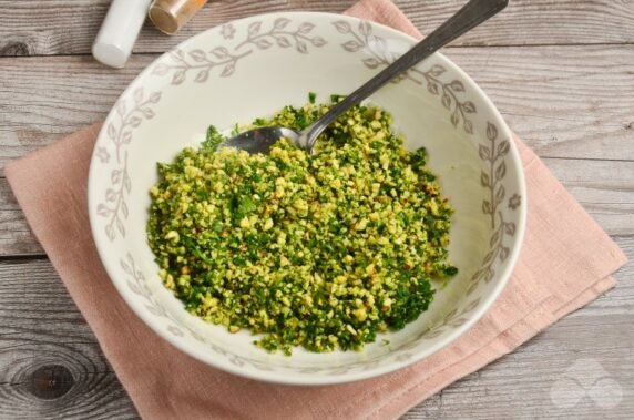 Pork with nuts and herbs in the oven: photo of recipe preparation, step 3