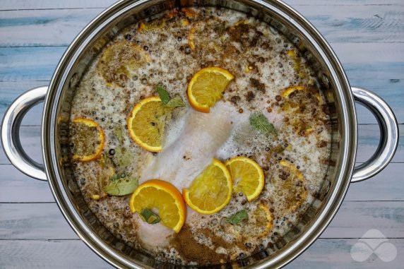 Soft and juicy duck in the oven: photo of recipe preparation, step 3