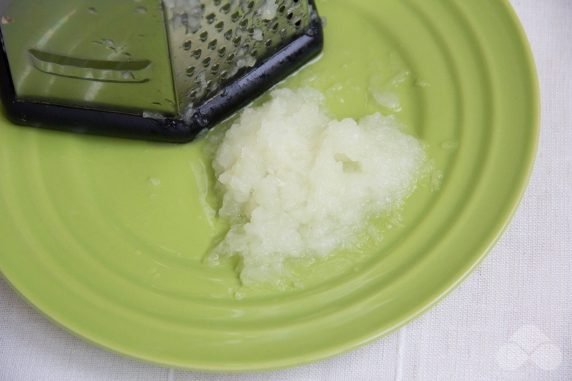 Pozharsky cutlets with butter: photo of recipe preparation, step 2